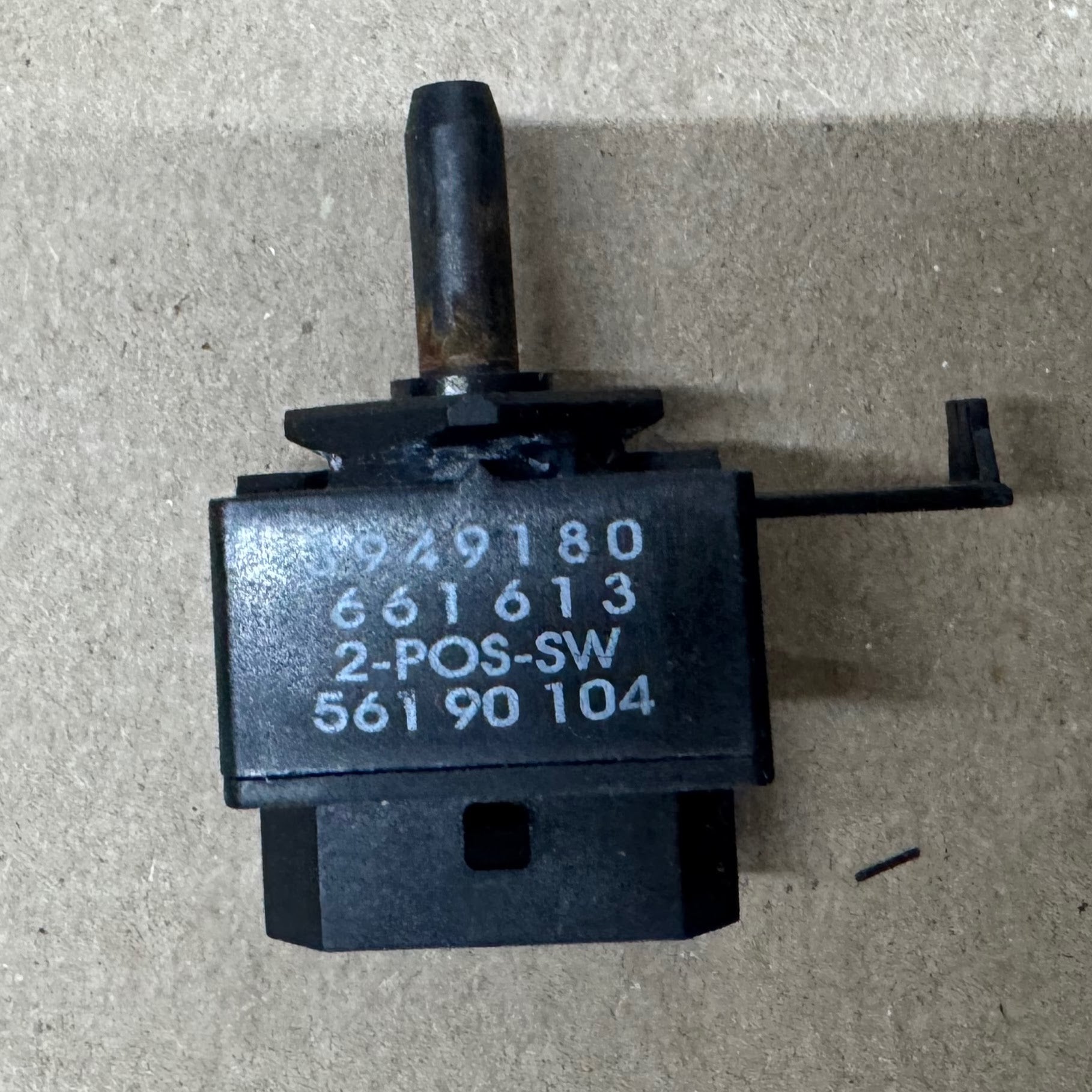 GE Washer Water Temperature Switch (replaces WH12X10459) WH12X10498 175D2314P018 GE Washer Water Temperature Switch (replaces WH12X10459) WH12X10498 175D2314P018